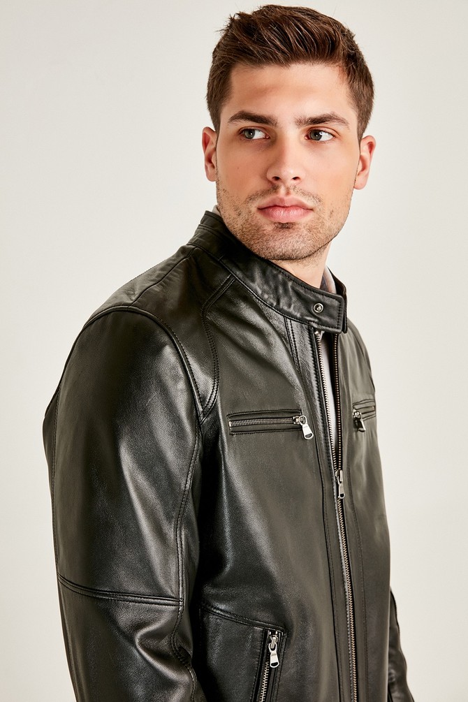 Classic Moto Men's Black Leather Jacket